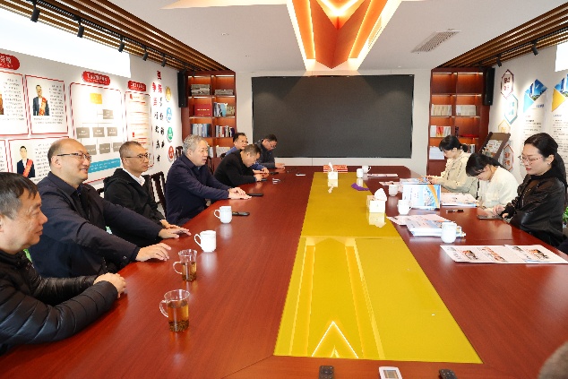 1763972924855609.jpg 5de1f669-cc3d-49b3-a095-784276f5a68a.jpg